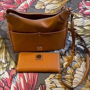 Dooney & Bourke handbag, wallet & dustbag